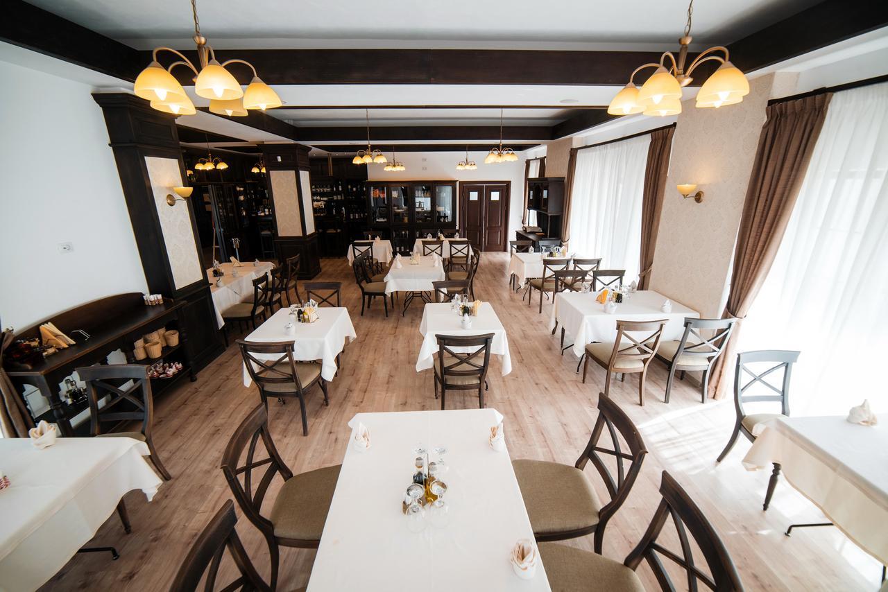 Piatra Pinului Ski & Spa Gura Humorului Eksteriør bilde